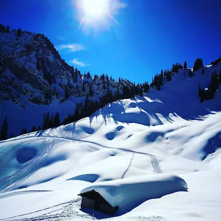 Swisshut Modern With - Beunden Beatenberg